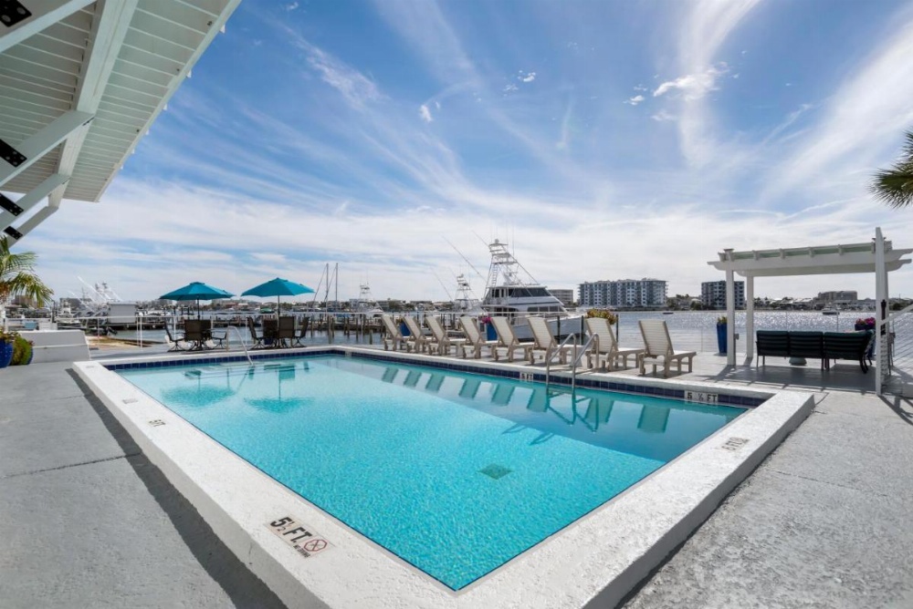 Inn on Destin Harbor, Ascend Hotel Collection Image 16